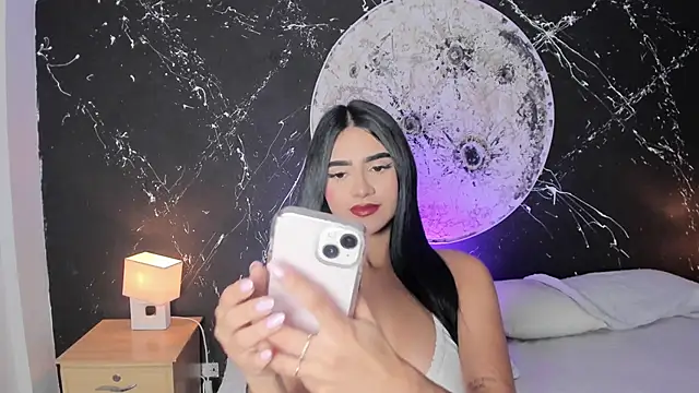 BellaaStorm online show from 1, 10, 2025