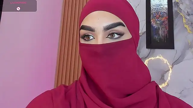 Snapshot of Maissa_Alabi chatting on 14, 4, 2026 Maissa Alabi online show from 14, 4, 2026