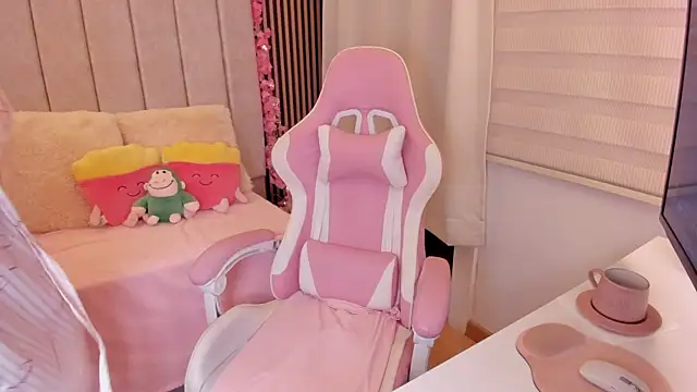 Snapshot of tamy_xoo chatting on 3, 5, 2026 tamy xoo online show from 3, 5, 2026