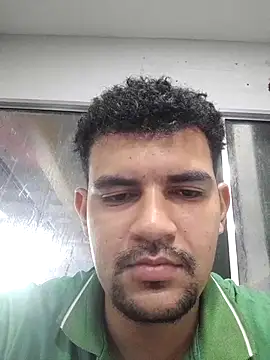 Snapshot of mamauara092 chatting on 7, 10, 2025 mamauara092 online show from 7, 10, 2025