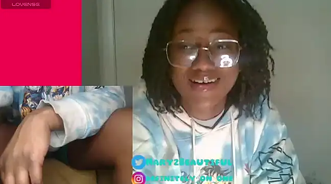 Snapshot of dragdemballznme chatting on 17, 1, 2025 dragdemballznme online show from 17, 1, 2025