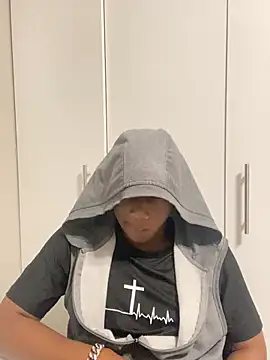 snotLoud online show from 14, 2, 2025