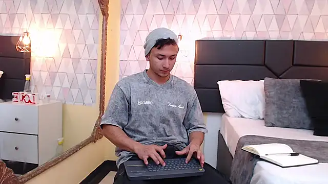 BrandonColee online show from 8, 2, 2025