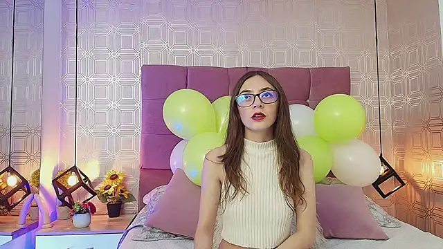 Snapshot of victoriapalmerfg chatting on 17, 3, 2025 victoriapalmerfg online show from 17, 3, 2025