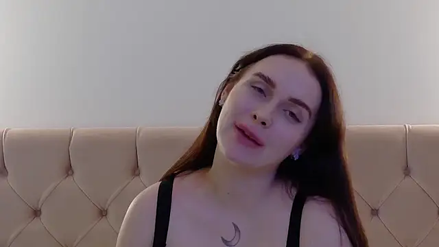 Lilliana Moon online show from 27, 1, 2025