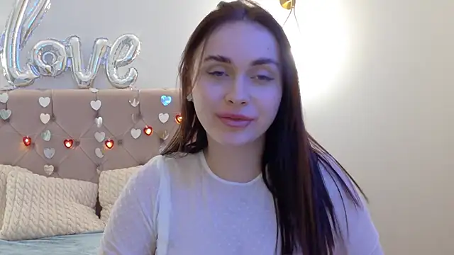 Lilliana Moon online show from 11, 2, 2025