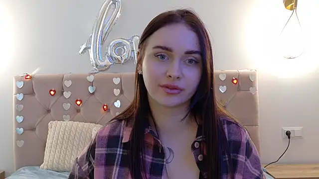 Lilliana Moon online show from 16, 2, 2025