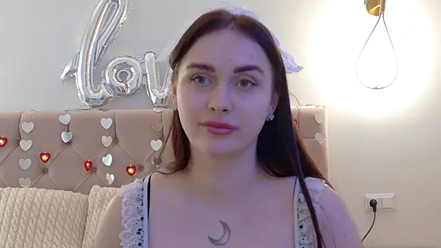 Lilliana Moon online show from 20, 2, 2025