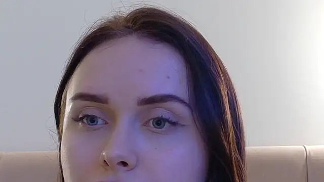 Lilliana Moon online show from 18, 3, 2025