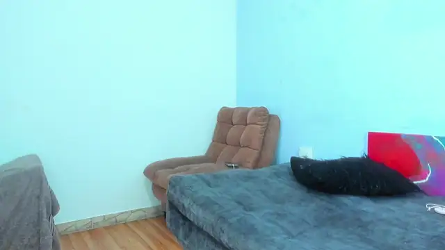 Charlotte curvy  online show from 1, 3, 2025