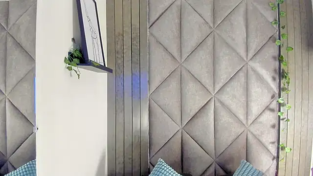 SabrinaSpell  online show from 18, 1, 2026