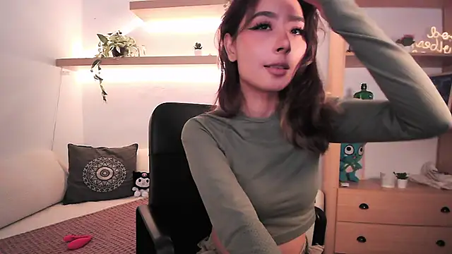 Snapshot of SabrinaSpell_ chatting on 26, 3, 2026 SabrinaSpell online show from 26, 3, 2026