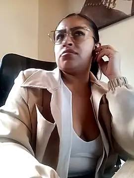 Snapshot of AnonymousGirl chatting on 20, 3, 2026 AnonymousGirl online show from 20, 3, 2026