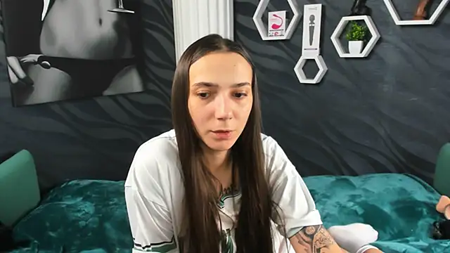 annabishop online show from 28, 1, 2025