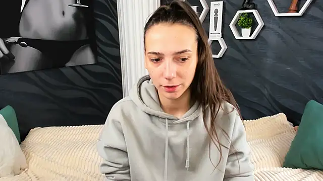 annabishop online show from 30, 1, 2025