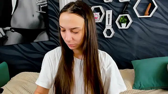 annabishop online show from 9, 2, 2025