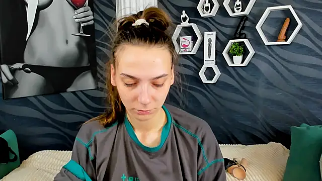 annabishop online show from 10, 2, 2025