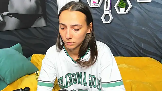 annabishop online show from 22, 3, 2025