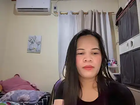 Snapshot of SophiaCourthaway chatting on 6, 6, 2026 SophiaCourthaway online show from 6, 6, 2026