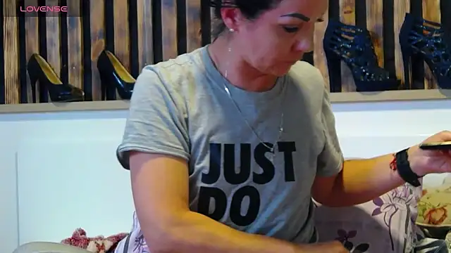 Snapshot of Tory_Lovi chatting on 3, 4, 2026 Tory Lovi online show from 3, 4, 2026