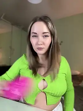 Kiss My Body online show from 21, 1, 2025