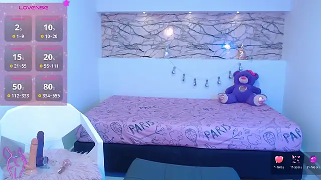 Snapshot of IslaBlaze chatting on 22, 2, 2025 IslaBlaze online show from 22, 2, 2025