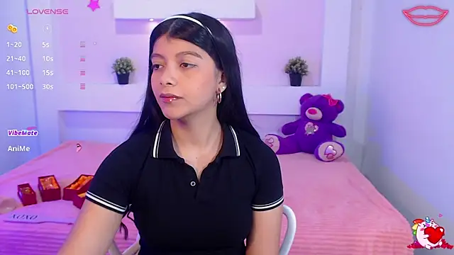 Snapshot of IslaBlaze chatting on 3, 3, 2025 IslaBlaze online show from 3, 3, 2025