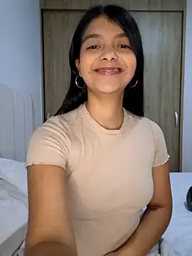 Snapshot of IslaBlaze chatting on 15, 11, 2025 IslaBlaze online show from 15, 11, 2025