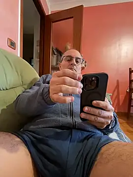 Snapshot of sempreilmio2 chatting on 15, 2, 2025 sempreilmio2 online show from 15, 2, 2025