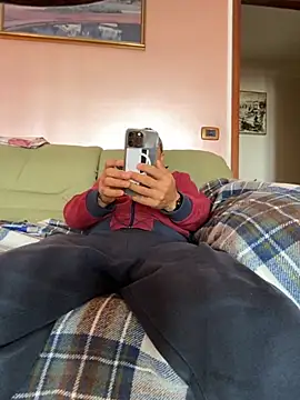 Snapshot of sempreilmio2 chatting on 10, 11, 2025 sempreilmio2 online show from 10, 11, 2025