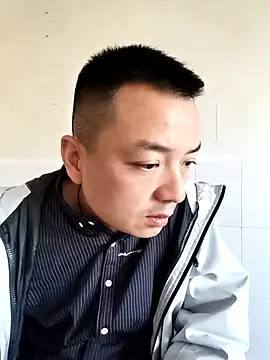 Snapshot of swg176 chatting on 13, 11, 2025 swg176 online show from 13, 11, 2025