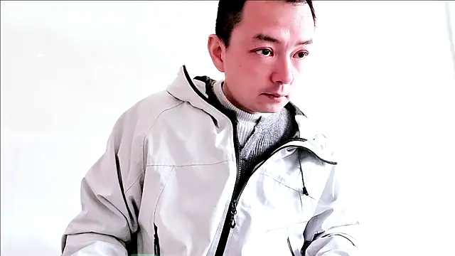 Snapshot of swg176 chatting on 2, 12, 2025 swg176 online show from 2, 12, 2025