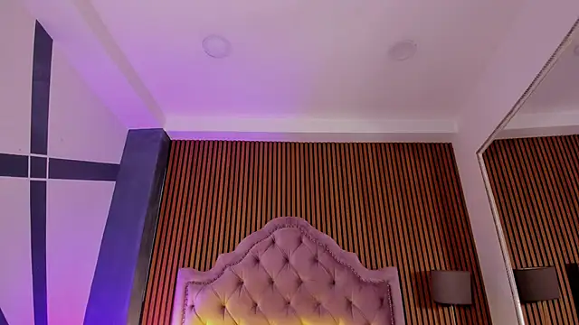 EthaanCox online show from 26, 9, 2025