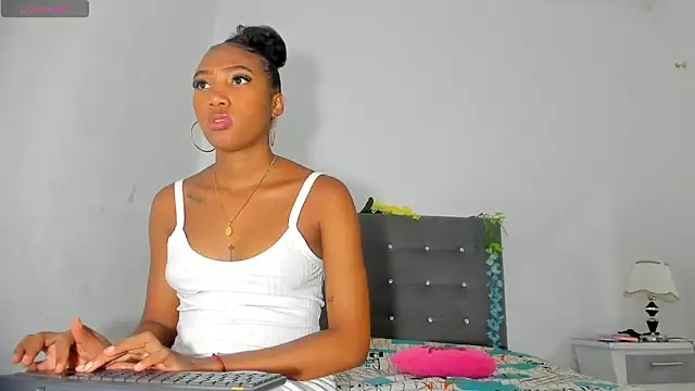 NoaBrowm online show from 18, 9, 2025