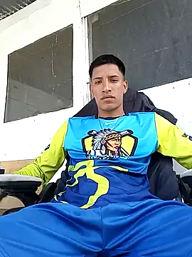 Snapshot of matteo_rivas chatting on 23, 9, 2025 matteo rivas online show from 23, 9, 2025