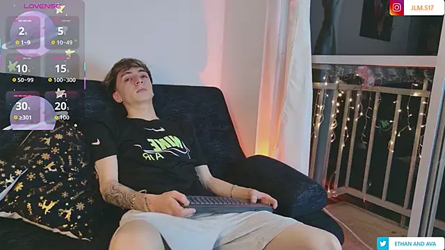 ethan and ava online show from 5, 12, 2025