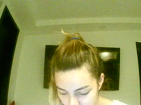 Snapshot of VittoriaTaylor chatting on 22, 3, 2026 VittoriaTaylor online show from 22, 3, 2026