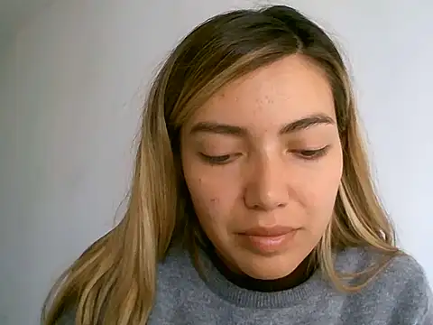 VittoriaTaylor online show from 22, 6, 2026