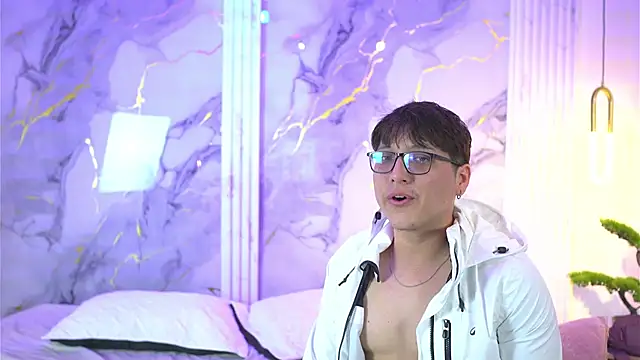 vanilla hot online show from 6, 11, 2025