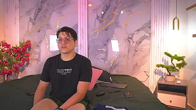 vanilla hot online show from 16, 12, 2025