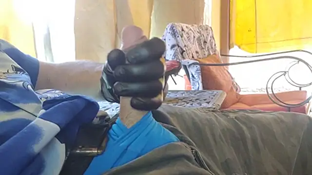 Snapshot of bwcbeat83 chatting on 22, 3, 2026 bwcbeat83 online show from 22, 3, 2026