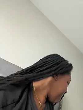 Snapshot of xoxoHotCoCo chatting on 14, 4, 2026 xoxoHotCoCo online show from 14, 4, 2026