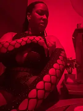 Snapshot of xoxoHotCoCo chatting on 19, 4, 2026 xoxoHotCoCo online show from 19, 4, 2026