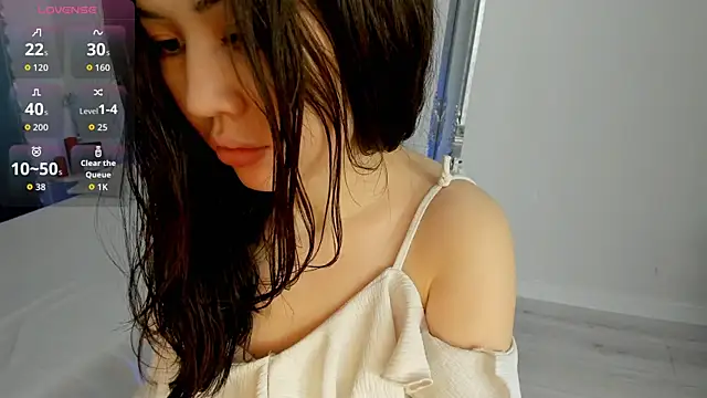 novaaskyy online show from 19, 11, 2025