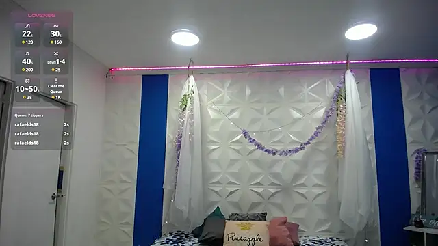 miss honey01 online show from 3, 3, 2025