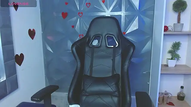 miss honey01 online show from 15, 3, 2025