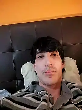 Snapshot of moutt99 chatting on 18, 1, 2025 moutt99 online show from 18, 1, 2025