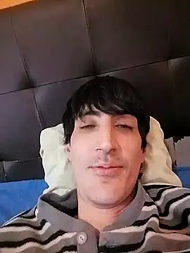 Snapshot of moutt99 chatting on 20, 1, 2025 moutt99 online show from 20, 1, 2025