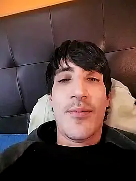 Snapshot of moutt99 chatting on 22, 1, 2025 moutt99 online show from 22, 1, 2025