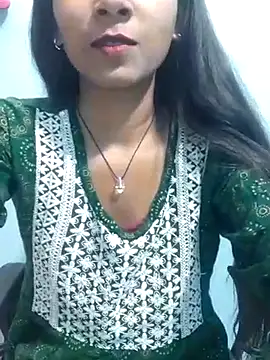 Snapshot of Divya-2007 chatting on 13, 2, 2025 Divya-2007 online show from 13, 2, 2025